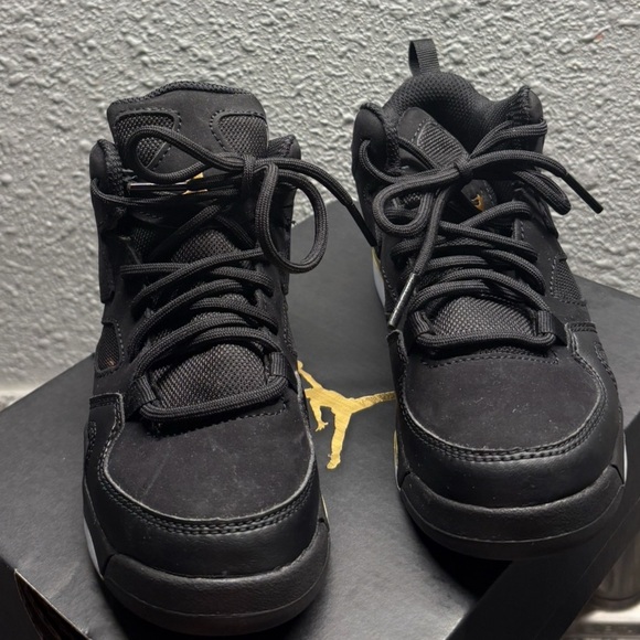 11c Jordan’s - Picture 3 of 4